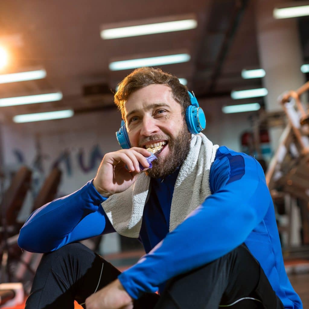 Reach your target audience at prime time - be it commuter breakfasts, on-the-go snacks or afternoon energy boosters.